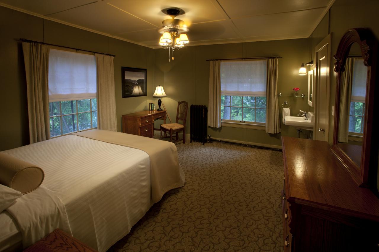Lake Quinault Lodge Eksteriør bilde